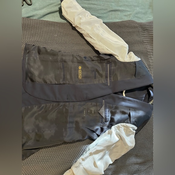 J Crew Ludlow Slim-fit suit jacket in Loro Piana Italian wool - Picture 6 of 6